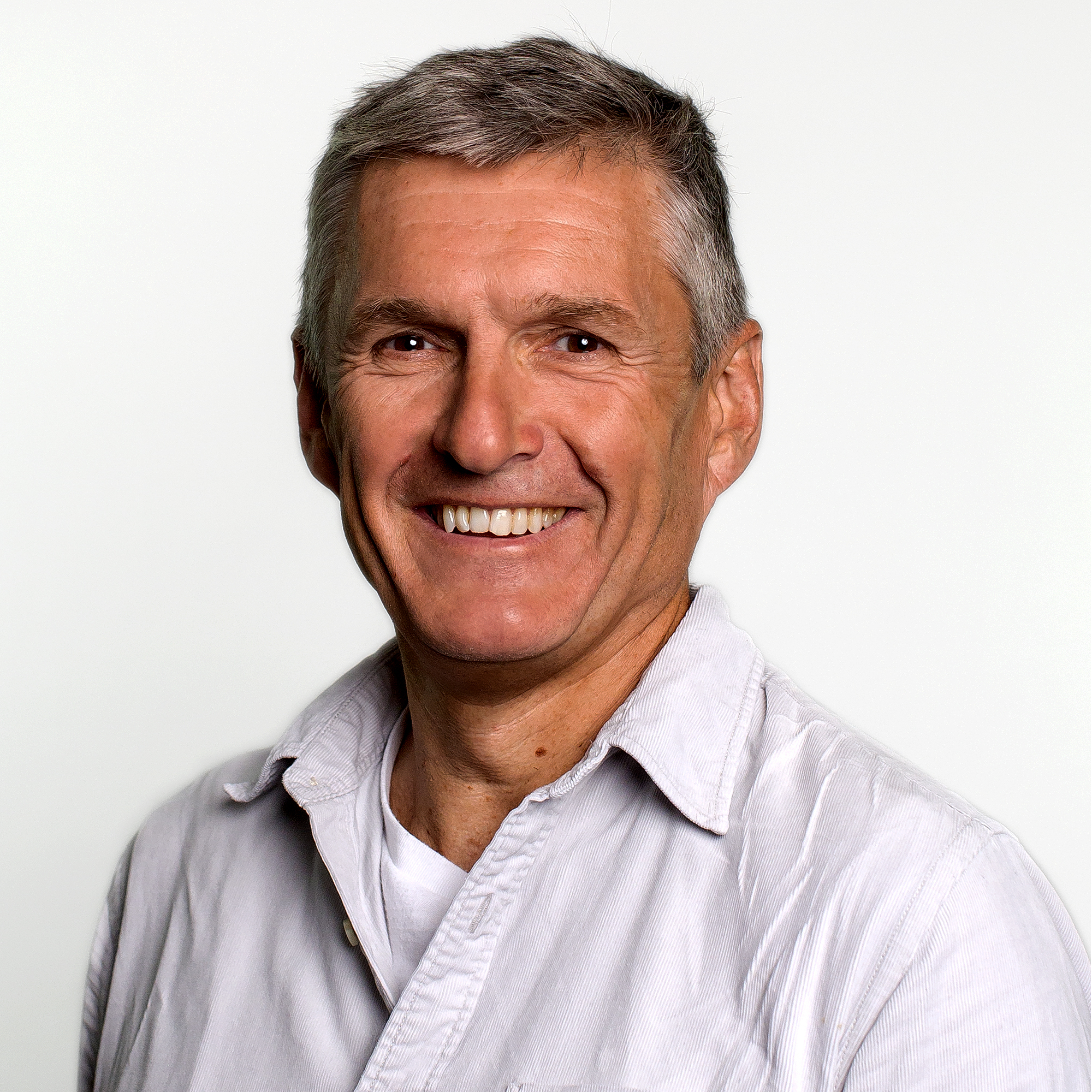 Dr Mark Thomas